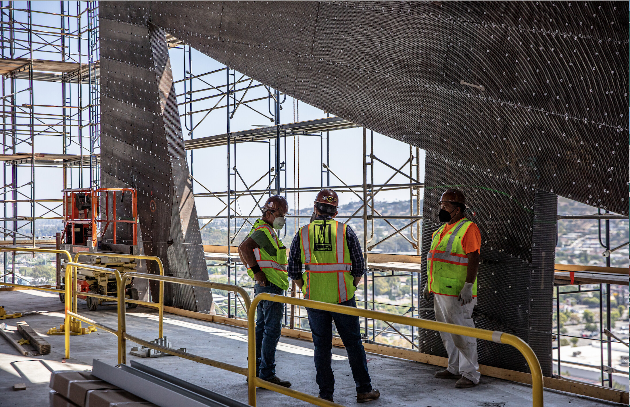 House image with unique structure